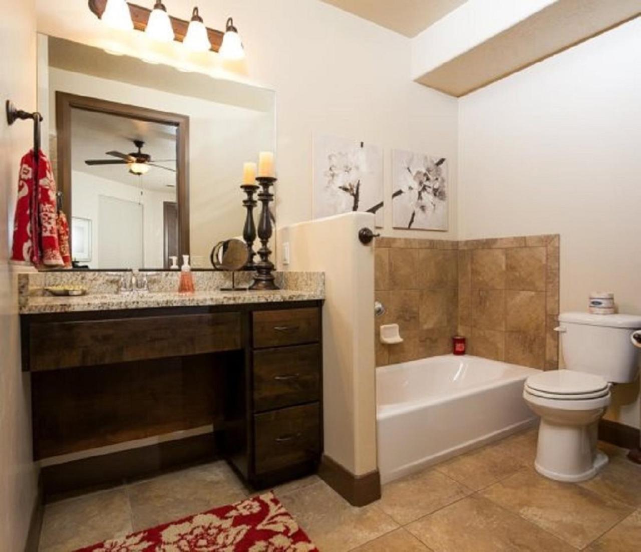 A Home Away - Stay And Play Washington Bagian luar foto